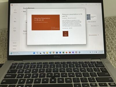 Dell Laptop i7 Core 10th 4.9 GHz 12 GB RAM 512 SSD