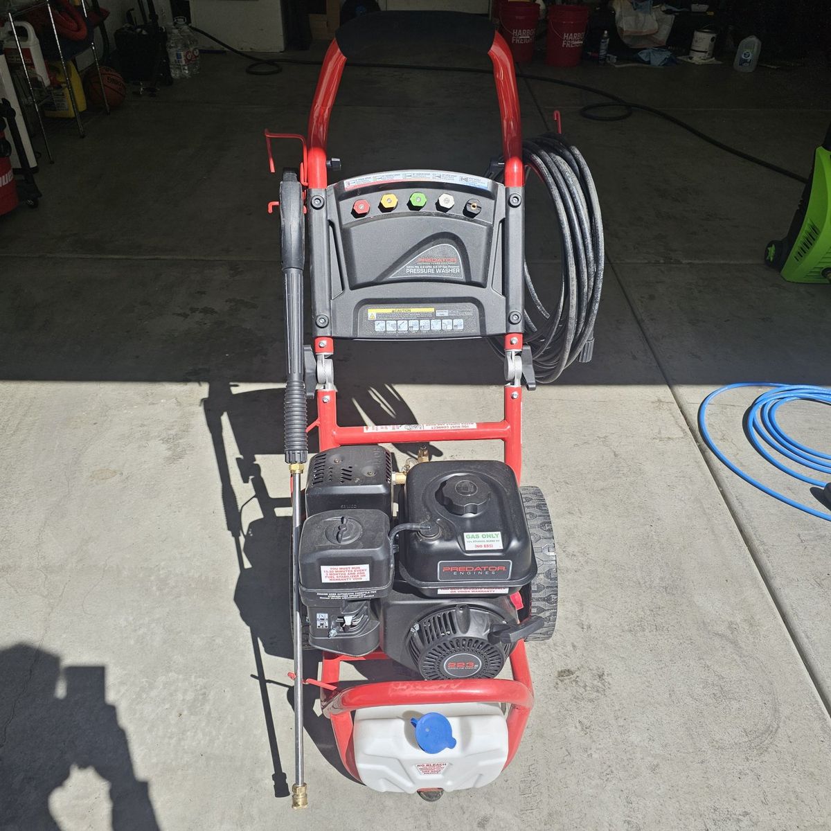 Predator 3200 PSI, 2.8 GPM, 6.8 HP