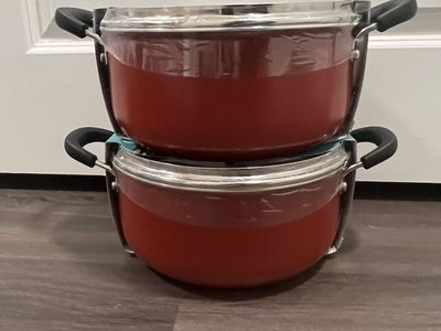 2 Dutch Oven