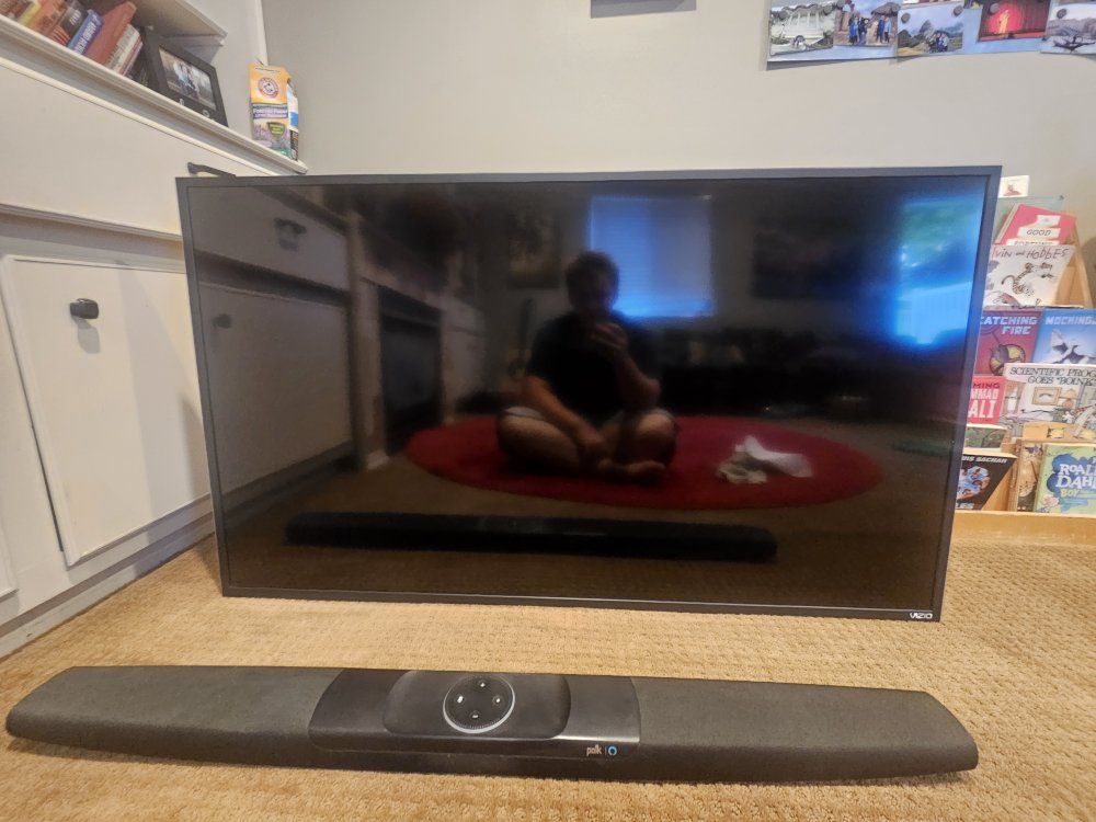 VIZIO 55” Class 4K UHD LED HDR Smart TV with Polk Alexa soundbar