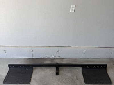 Tow hitch 2” receiver with rock tamer guards