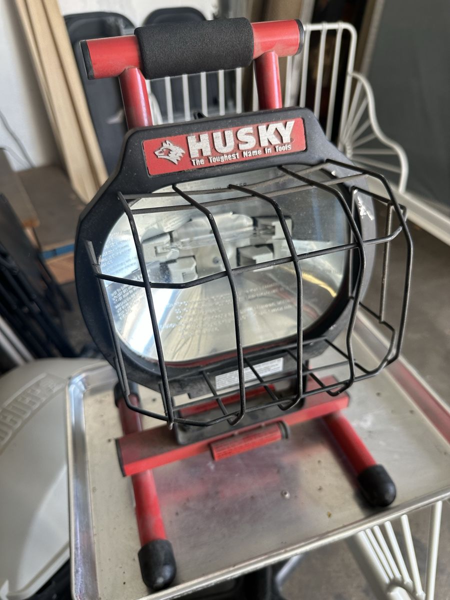Husky Work Light