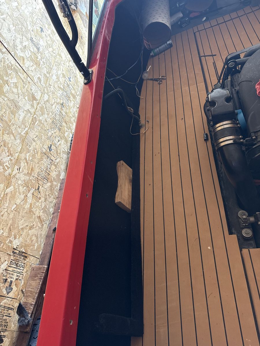 Main image 6