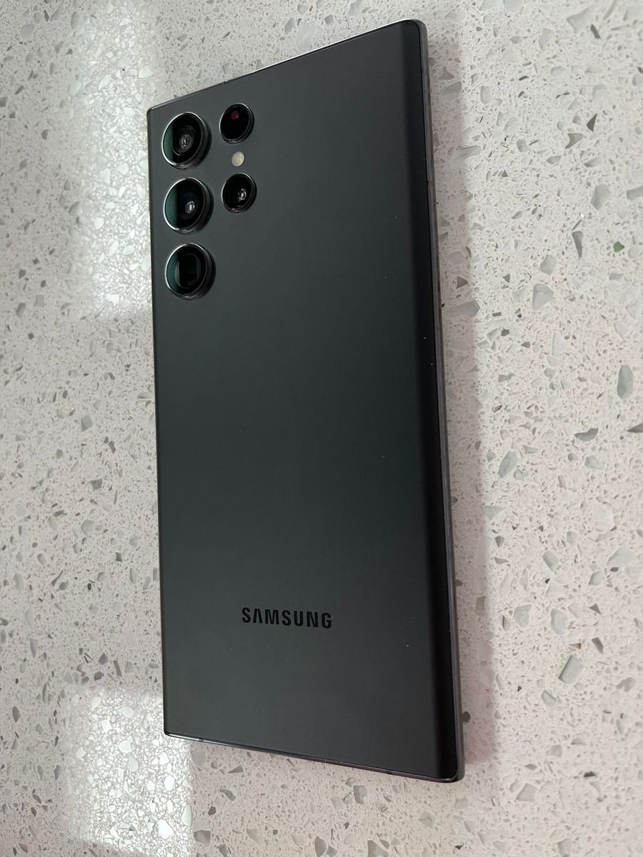 Samsung Galaxy S23 ULTRA 5G - 256GB - Unlocked