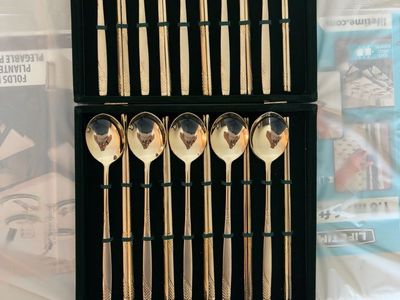 Vintage Fine Sense Gold Tone Stainless Korea Set of 10 Spoons and chopsticks with Original Box