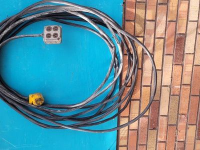 Job site heavy duty extention cord