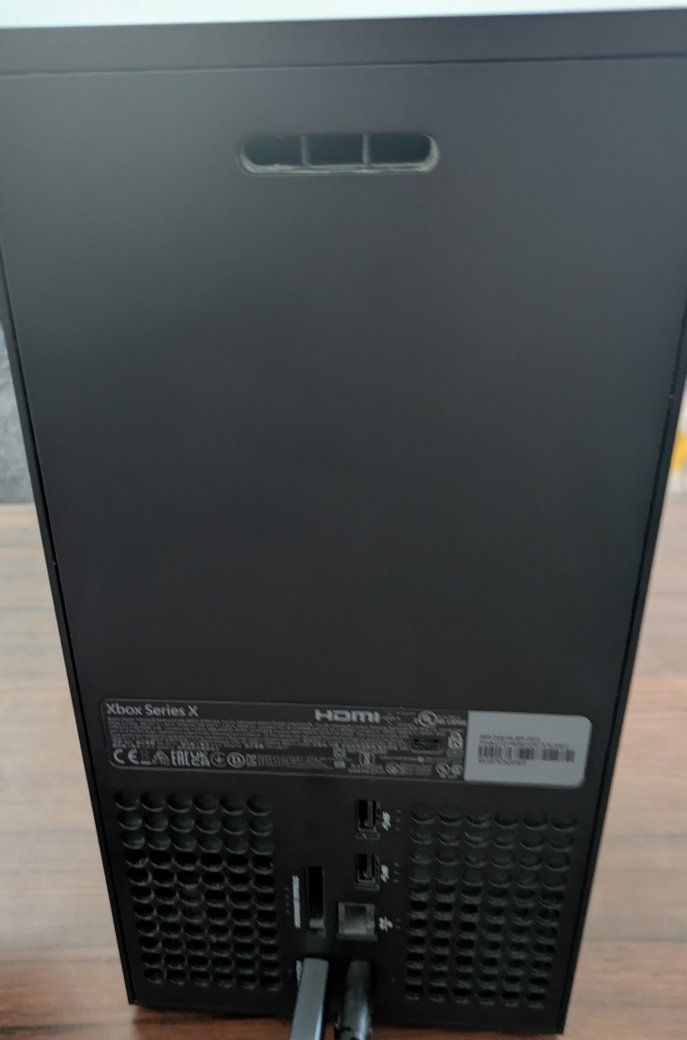 Main image 3