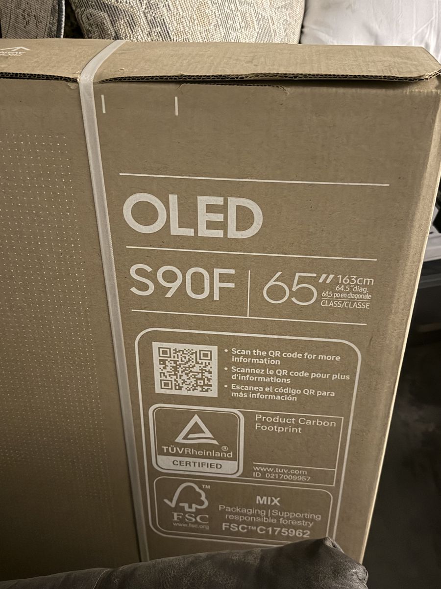 Samsung S90F