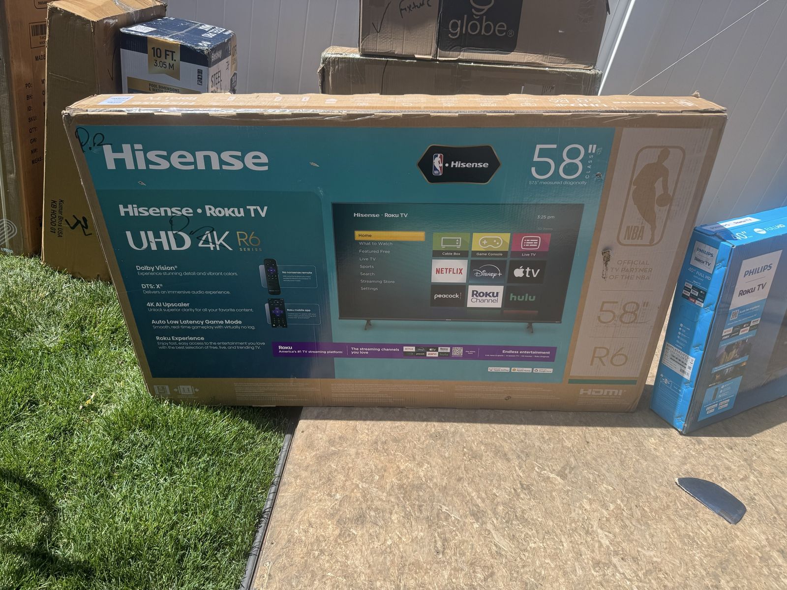 58in Hisense UHD 4k R6 series Roku TV