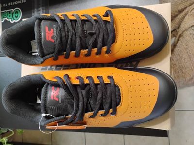 RIDE CONCEPTS SIZE 9 NEW