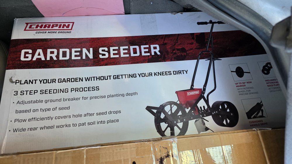 Chapin Garden Seeder Planter Push Seeder for Precise Planting Depth & Seed Spacing