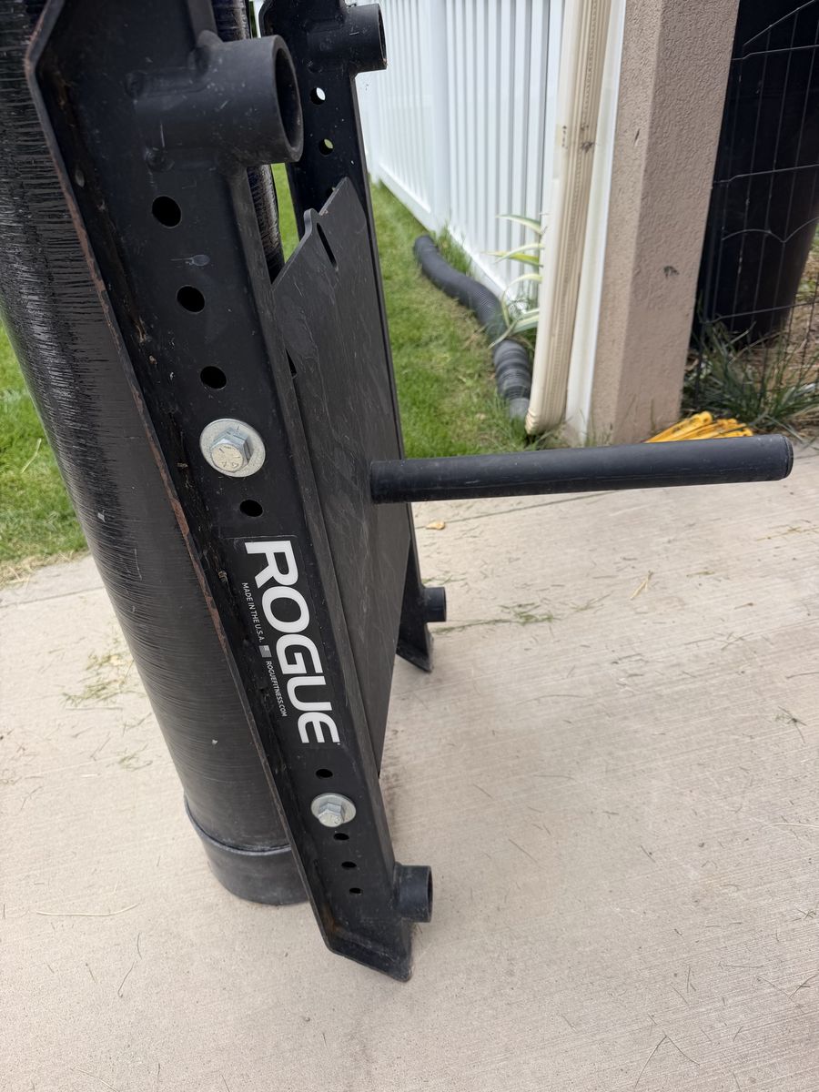 Rogue Fitness weight push/pull sled