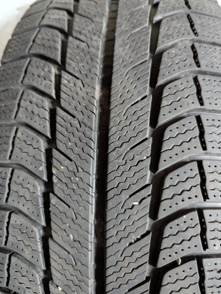 4 Michelin Latitude 265/60/18