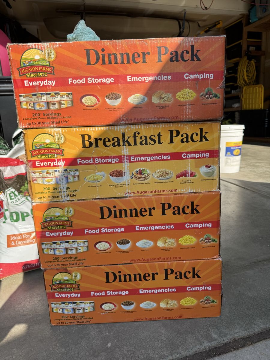 Augason Farms Survival Food and Emergency Kit - Dinner, Breakfast Packs, Apple Slices, Tools, First Aid