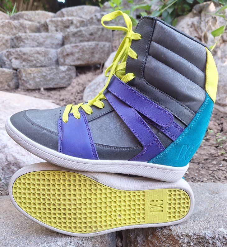 Womens DC High-Top Mirage Sz 10