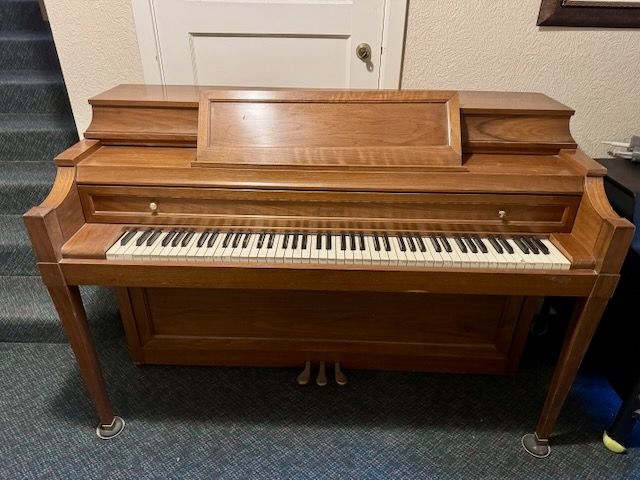 Piano-Baldwin Acrosonic Highest-End Console Piano