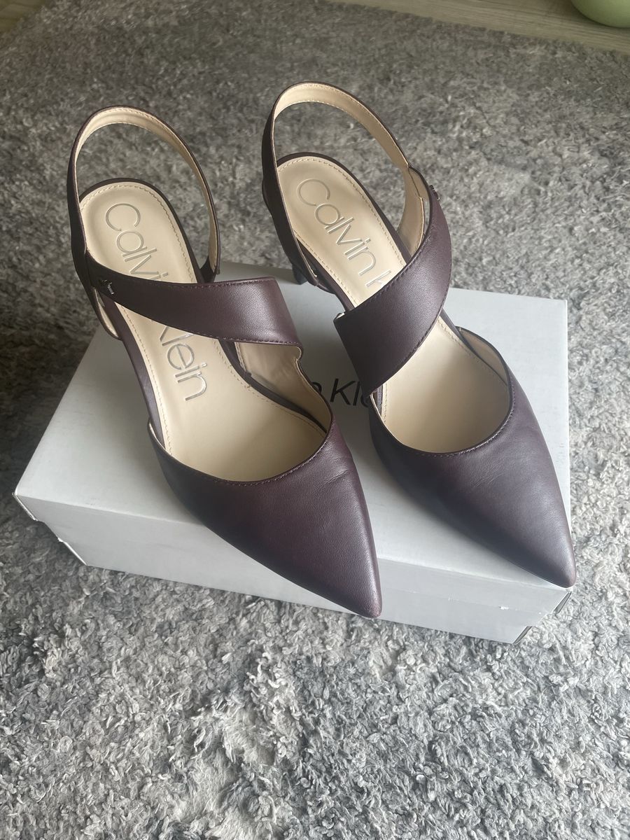 Calvin Klein Burgundy Leather Pointed Toe Slingback Heels size 10