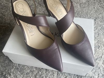 Calvin Klein Burgundy Leather Pointed Toe Slingback Heels size 10