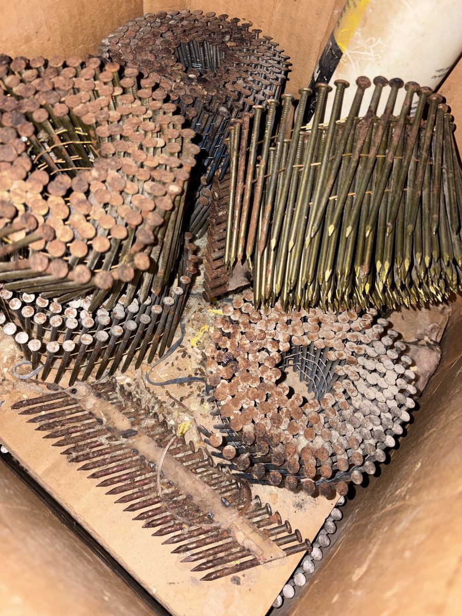 Mid Continent Pro Collated Fastener Nails Box