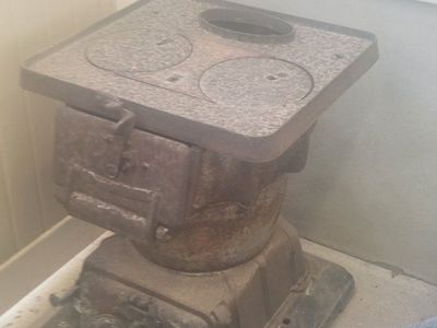 Vintage Cast Iron Wood Burning Stove Cooktop Patented 1905 Antique Rust Finish