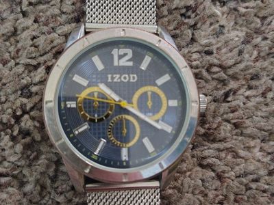 IZOD Stainless Steel Analog Wristwatch with Mesh Band
