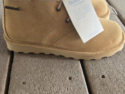 Bearpaw Women's Loki II Suede Sheepskin Slippers Boots - US Size 6.5