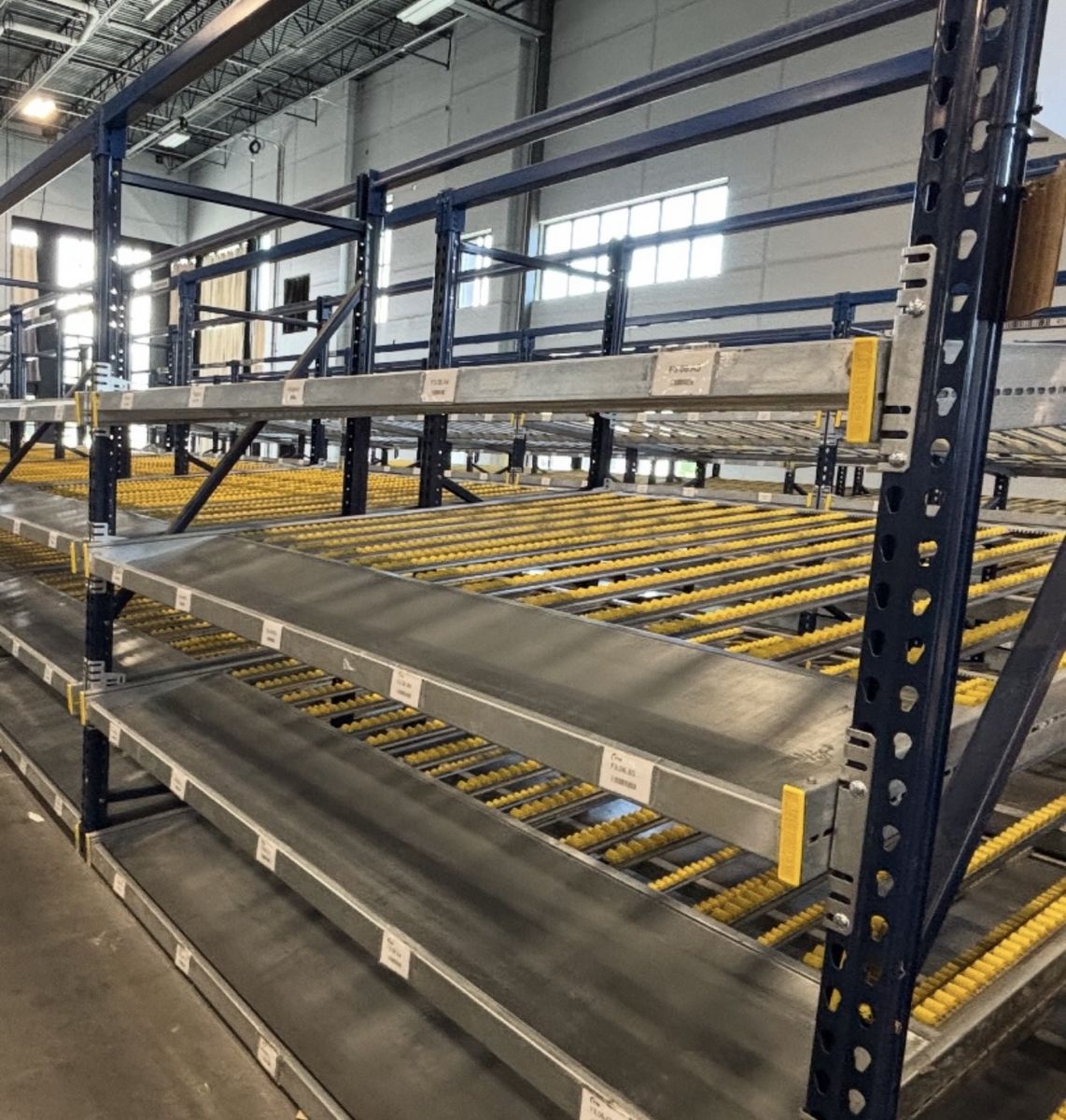 4-Level Gravity Flow Rack Unit - 8' H x 8' W x 8' D Warehouse Pallet Racking System