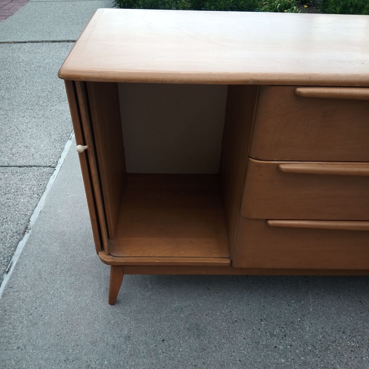 Main image 7