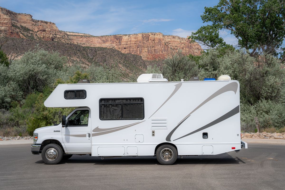 2018 Thor Majestic 23A