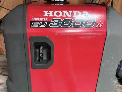 Honda EU3000is Inverter Generator - Used, Good Condition