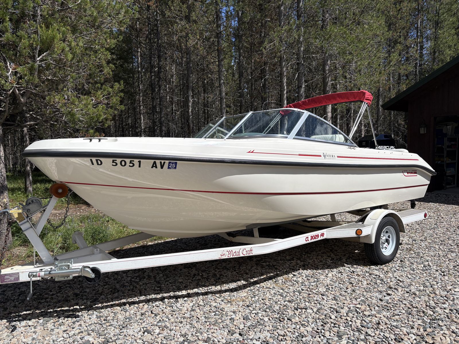 1998 Boston Whaler Ventura 18 - Excellent Condition