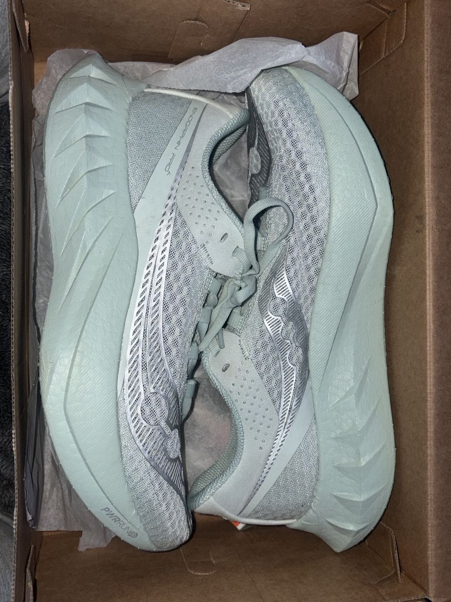 Saucony Endorphin Pro 4