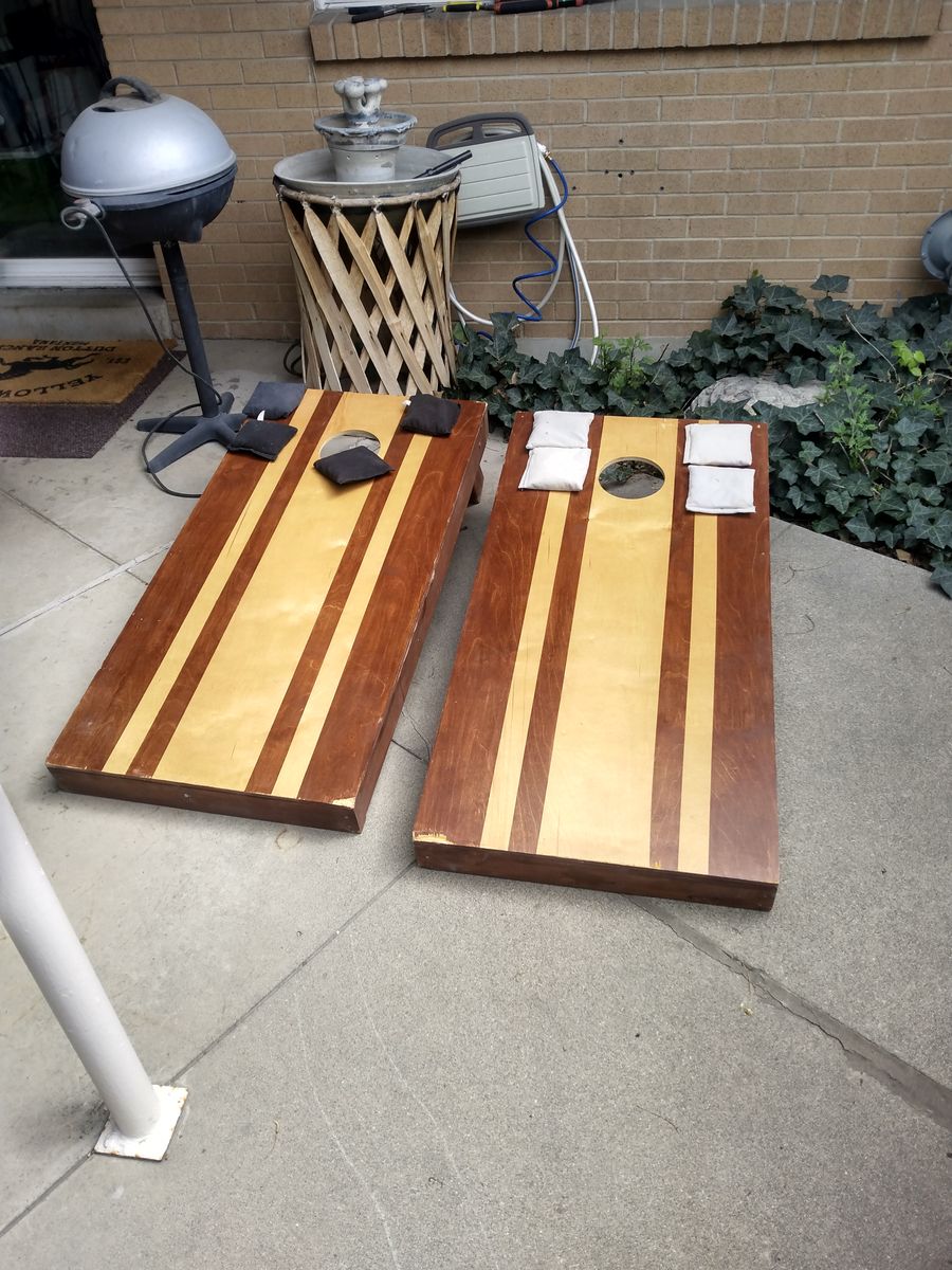 Corn Hole set