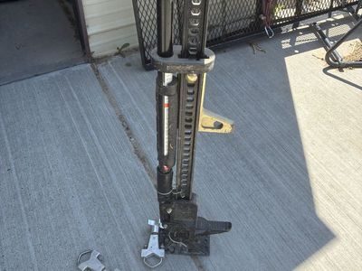 UTV Jack with mounts