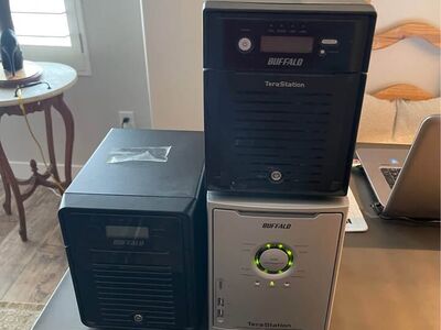 BUFFALO TERASTATIONS WITH DRIVES 3400 AND KEY