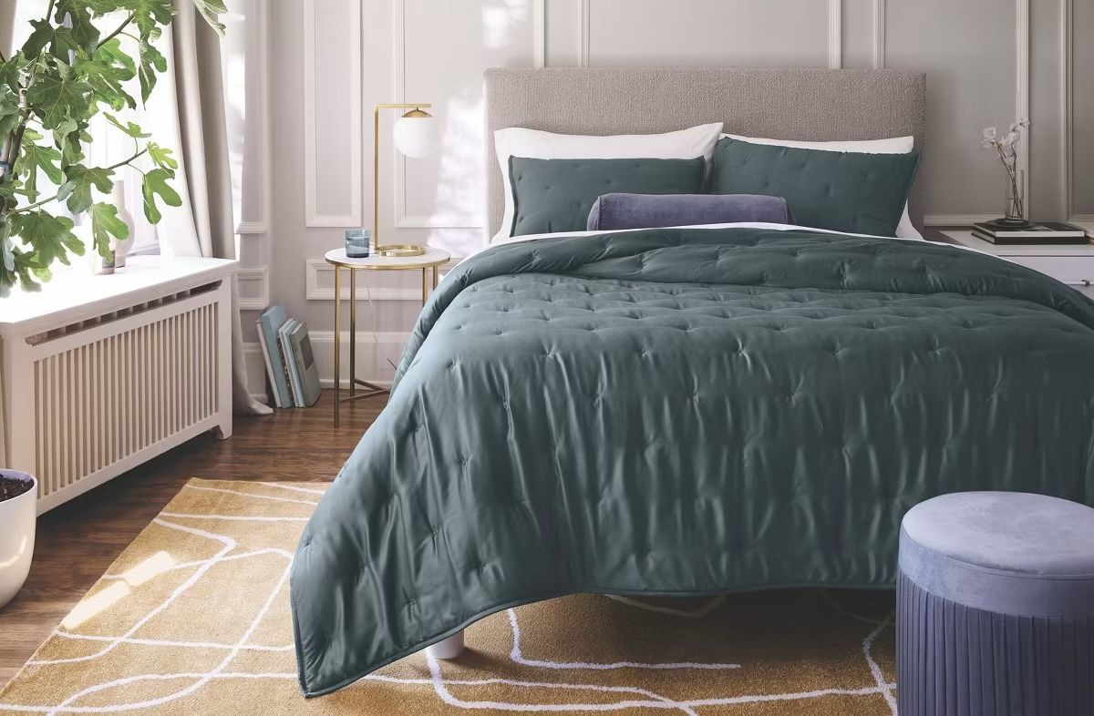 New Threshold 3-Piece Queen/Full TENCEL™ Comforter & Sham Set Dark Teal Blue