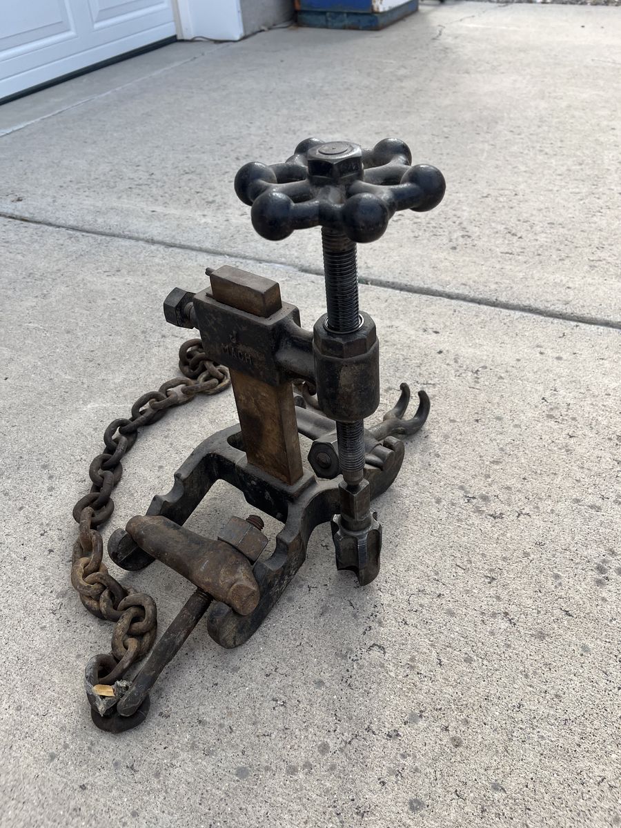 Mueller Type J Tapping Machine