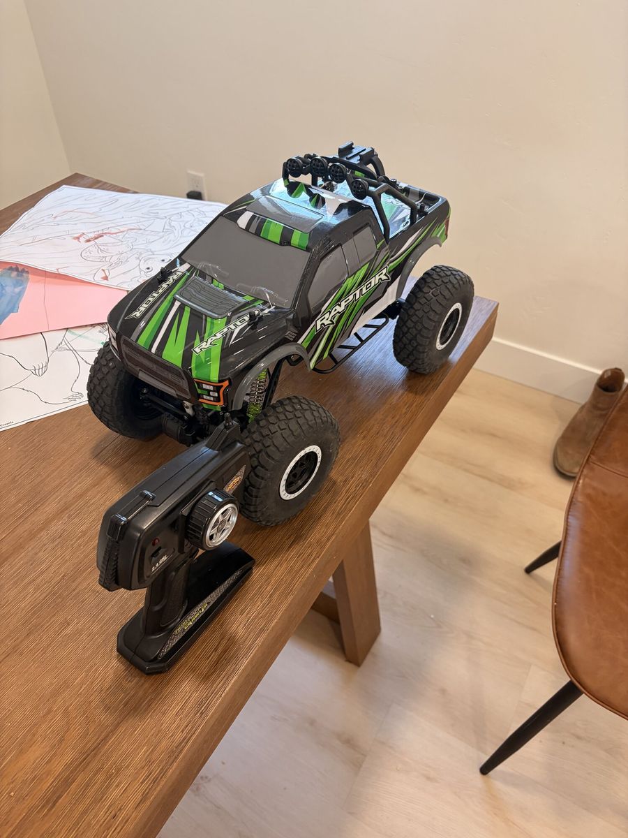 NKOK Raptor RC Rock Crawler - 2.4GHz Remote