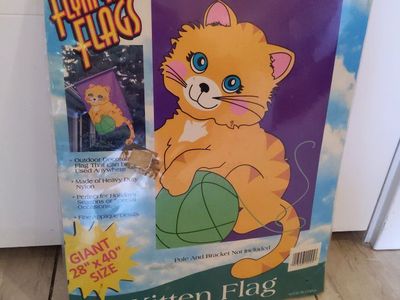 Vintage 90s Flying High Flags Giant Kitten Flag 28"x40" Nylon Outdoor Decor Megatoys Vintage