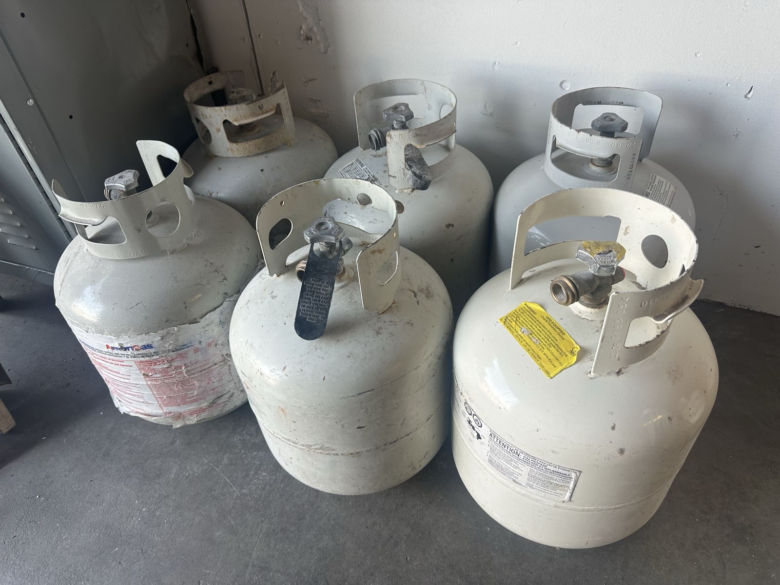 EXPIRED Empty Propane Tanks For Exchange