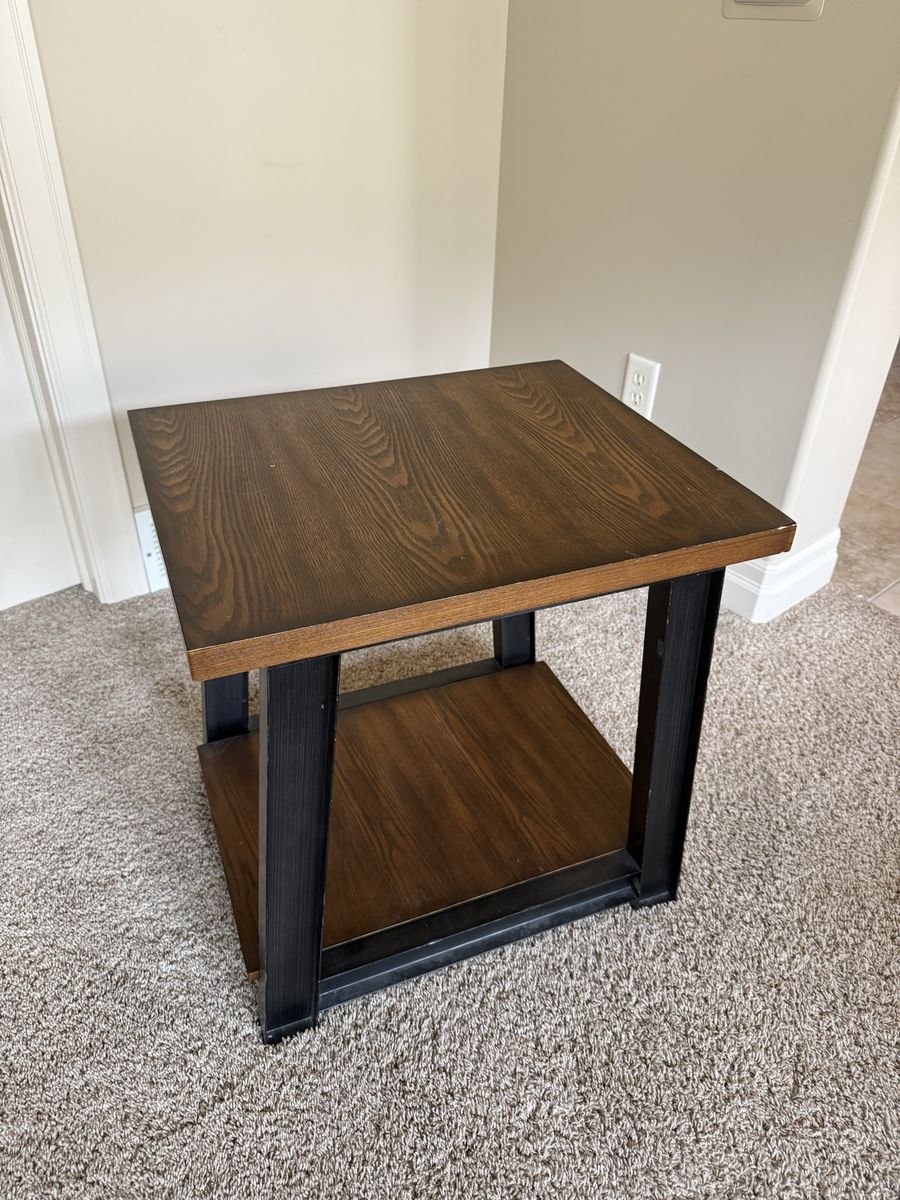 Metal and wood side table