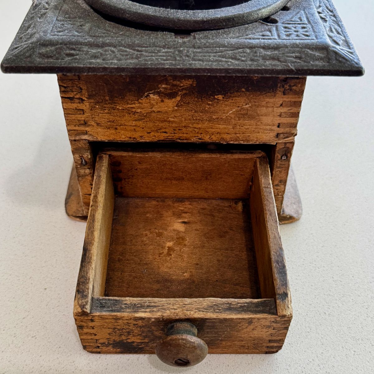 Main image 3