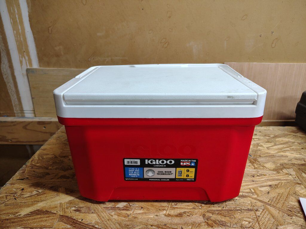 Igloo "Laguna 9" Lunchbox