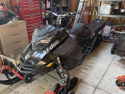 2020 Ski Doo Summit SP, 850 E-TEC