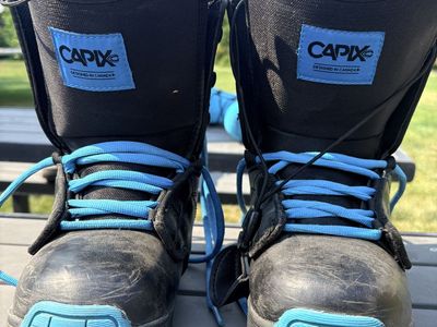 CAPIX youth snow board boots