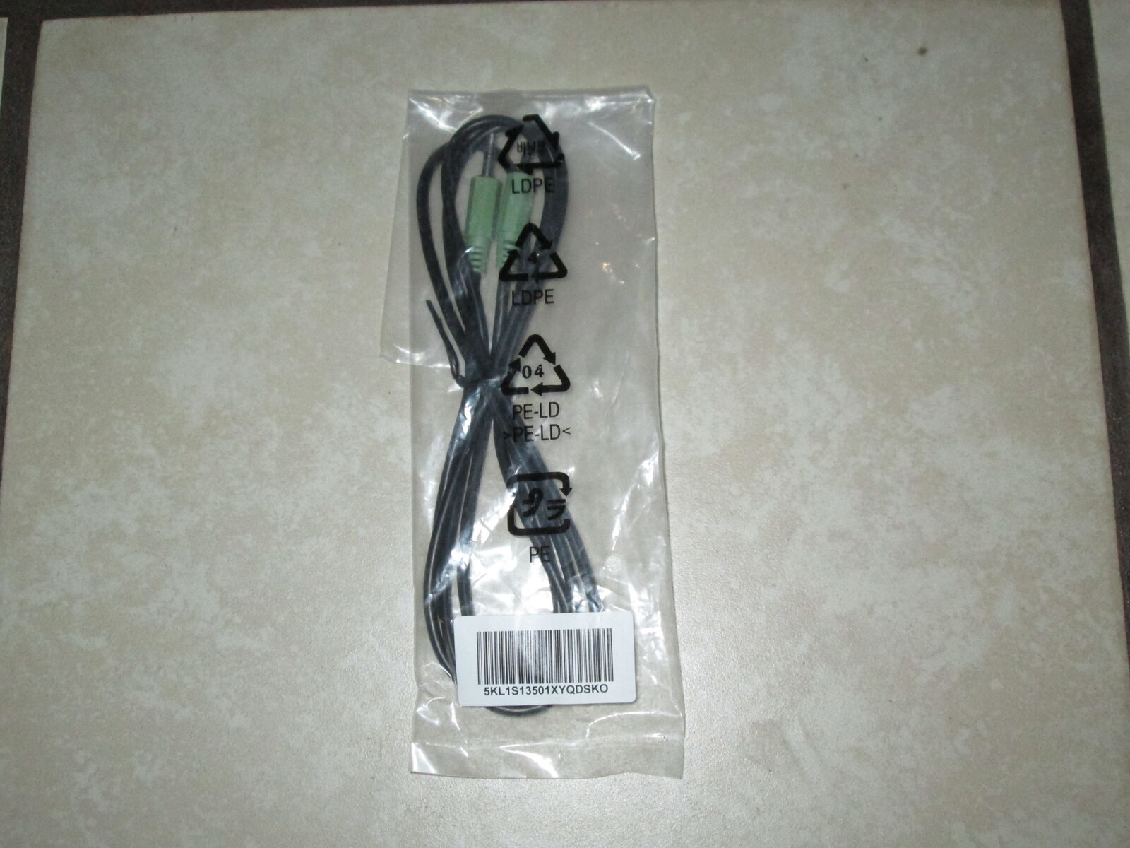 3.5mm STEREO AUDIO CABLE