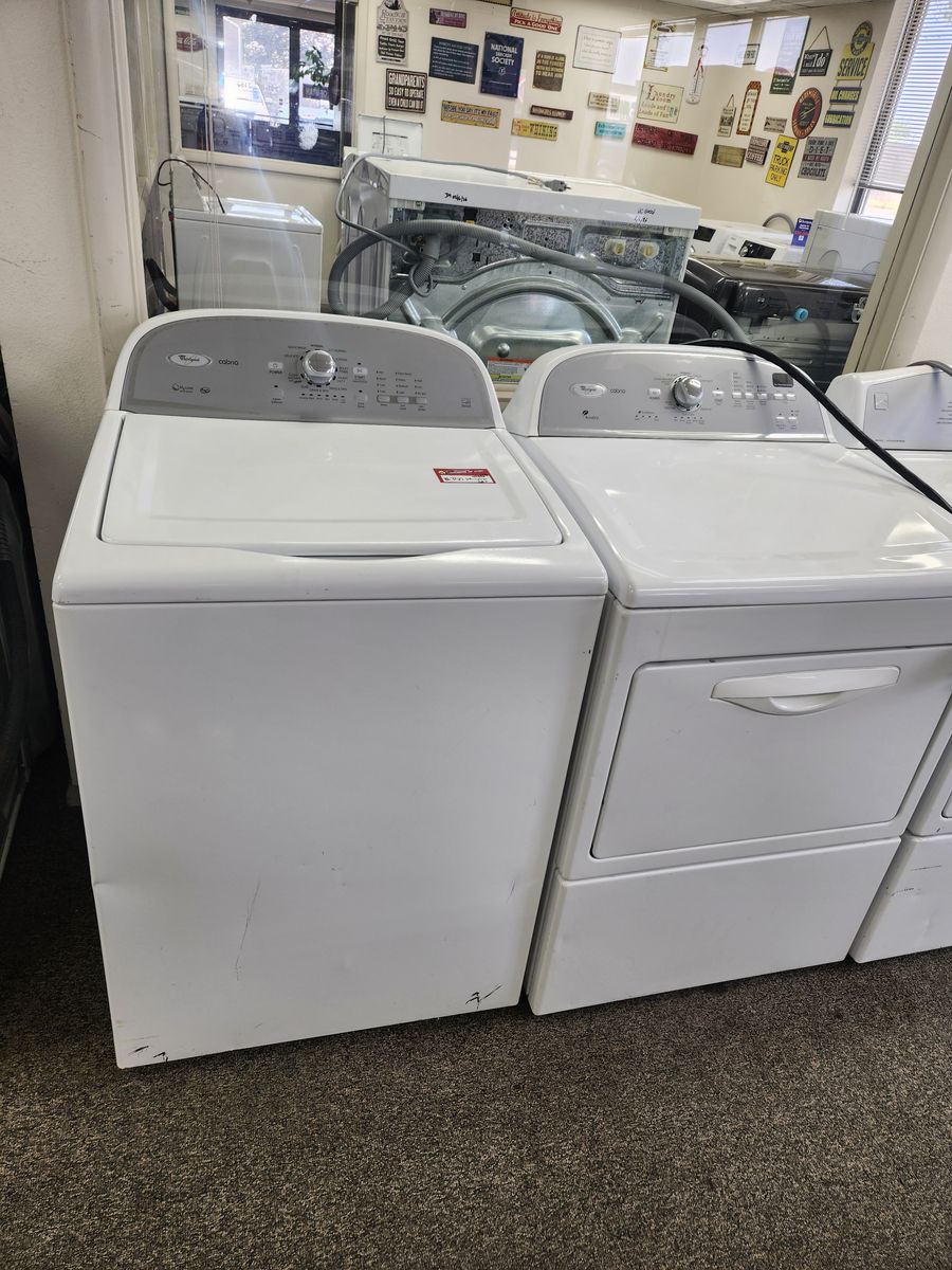 Whirlpool Cabrio Platinum Washer & Dryer Set - White Top Load, Electric