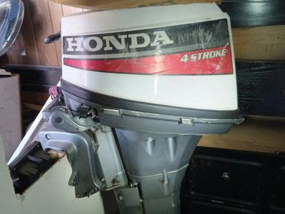 8 horsepower Honda boat motor