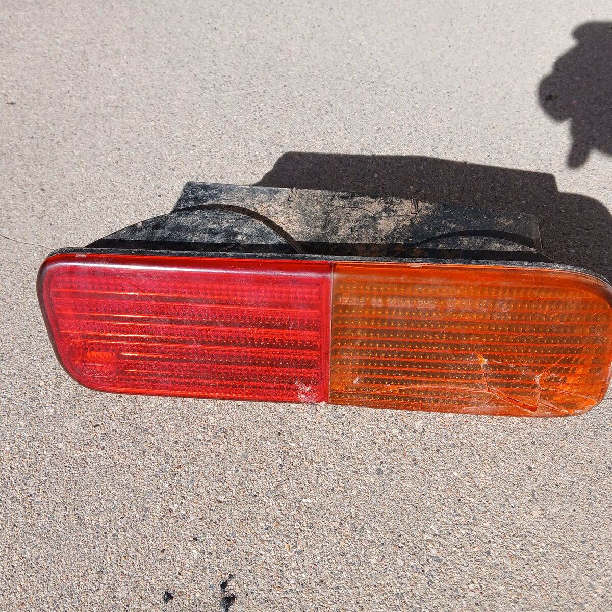2002 land rover discovery taillight