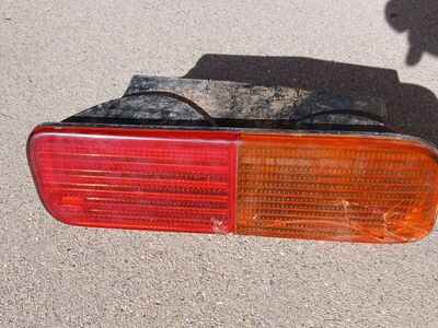 2002 land rover discovery taillight